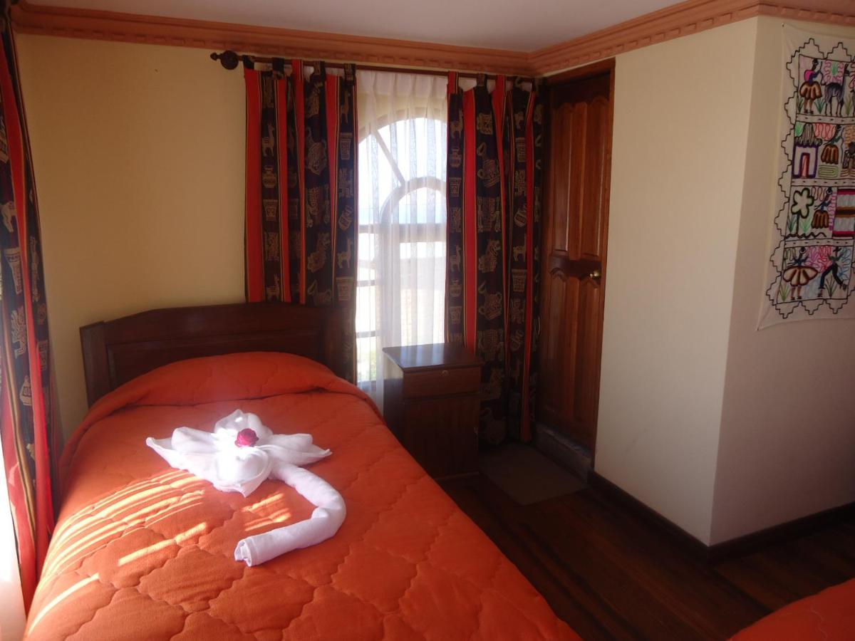 Hostal Del Sol Isla Del Sol Екстериор снимка