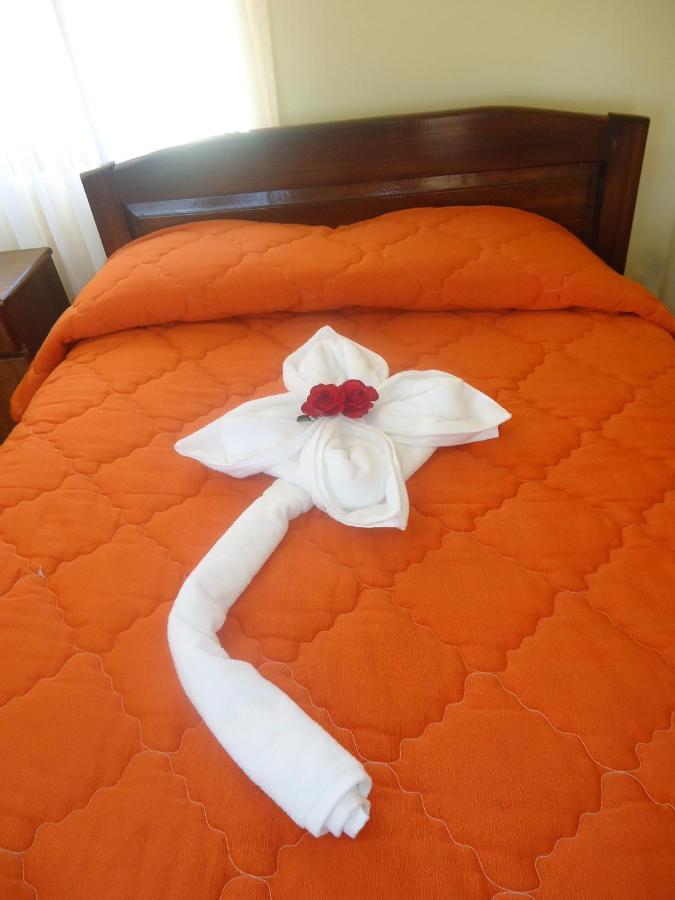 Hostal Del Sol Isla Del Sol Екстериор снимка